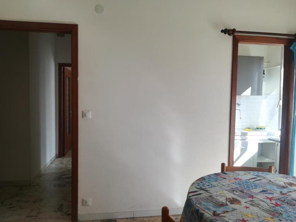 Residence Villa Carmen Fronte Mare A 50 Mt 피에트라리구레 외부 사진
