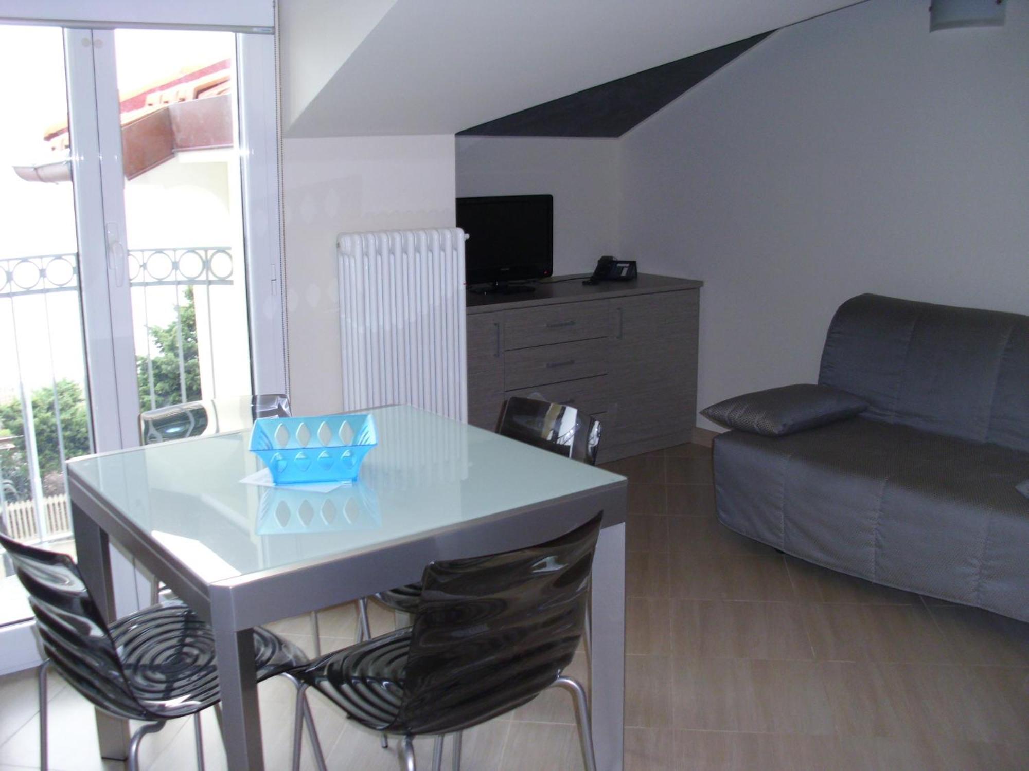 Residence Villa Carmen Fronte Mare A 50 Mt 피에트라리구레 외부 사진